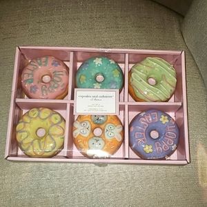 Cupcakes and cashmere donuts